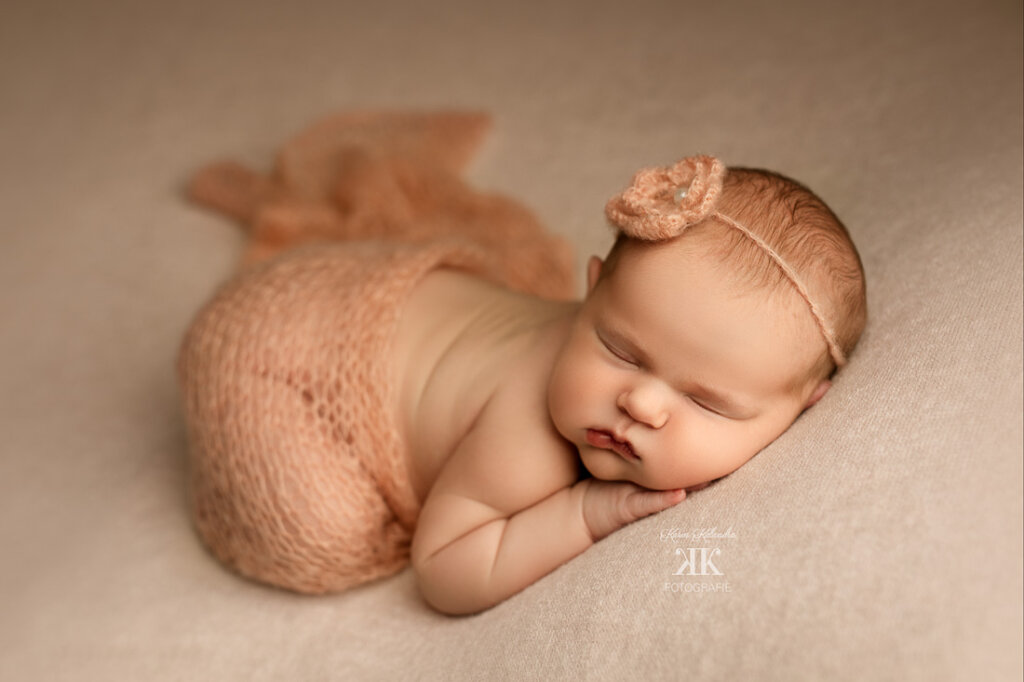 Knuddeliges Newbornbaby-Fotohsooting #9