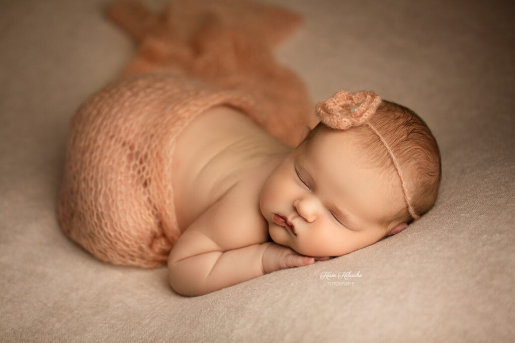 Knuddeliges Newbornbaby-Fotohsooting #7